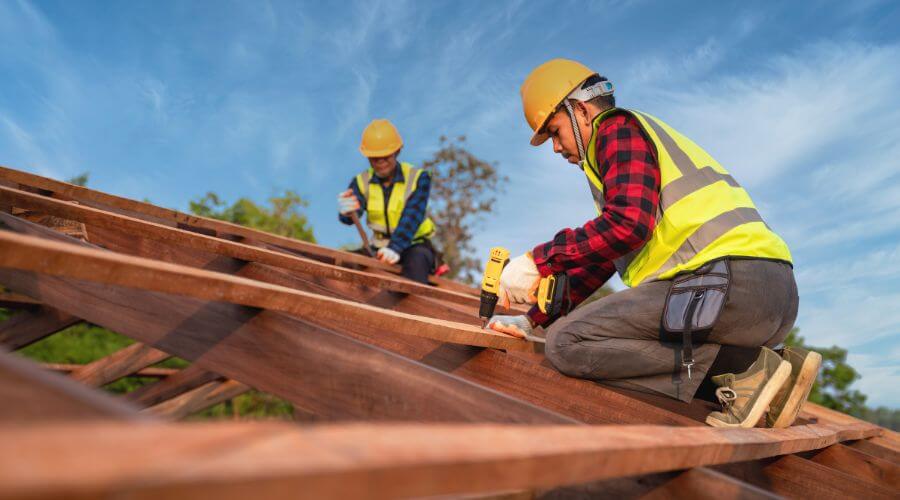 Professional Flat Roofing Installation services in Maple Lake, MN